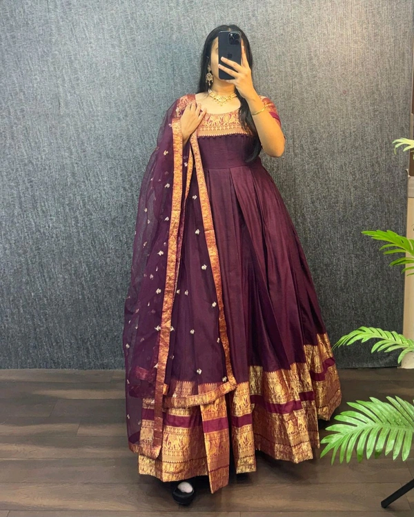 BHAVANI Bhavani - S, Wine