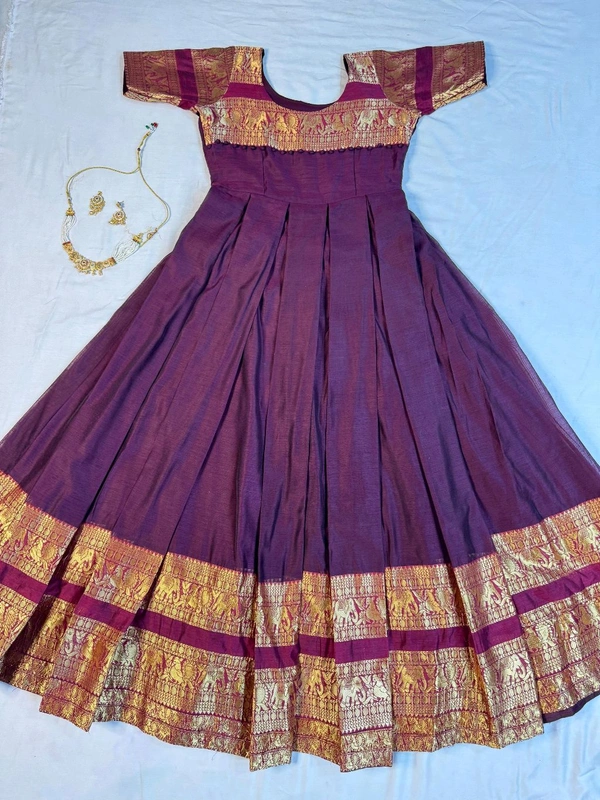 BHAVANI Bhavani - S, Wine