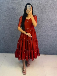 Lilly - 2XL, Rusty Maroon