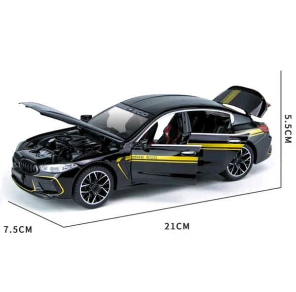 CHE ZHI BMW M8 MH8 800 1:24 Scale Diecast Collectible Model Car - Scale 1:24
