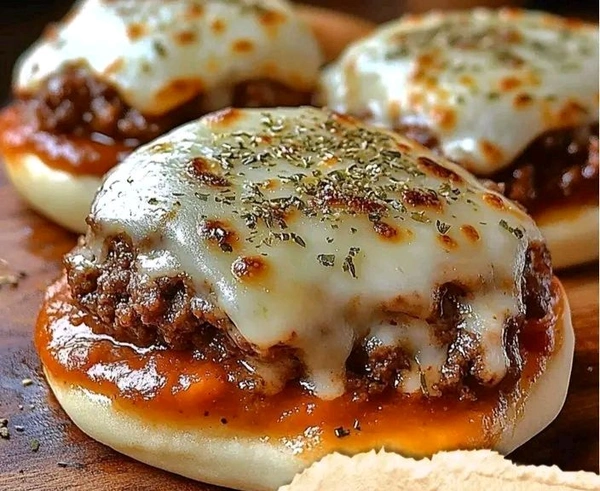 Cheese Pizza Burger 