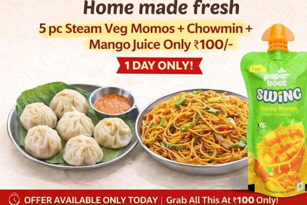 5pc Steam Veg Momos + Chowmin + Mango Juice