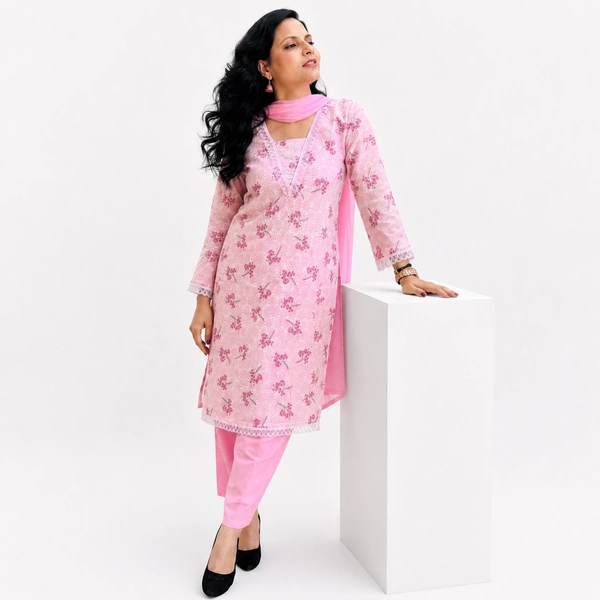 Bonclaire Women's Pink Floral Printed Hakoba Kurta with Lace Work, Pant and Dupatta 3-Piece Set - XXL, Pink