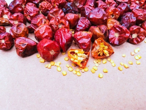 Round Dry Red Chilli / உருண்டை சிவப்பு மிளகாய் (200 g)