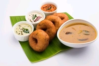 Wada (4) Tiffin