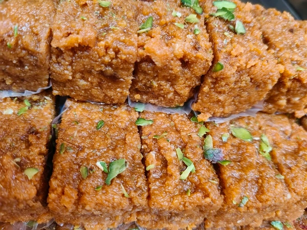 Anjeer Kalakand - 1Kg