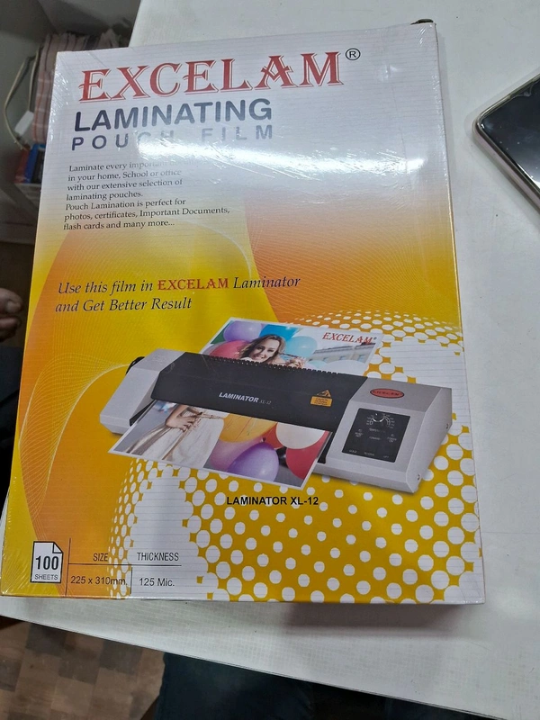 Excelam लैमिनेशन पाउच माइक्रोन 125 (A4 साइज़ 225x310mm) थर्मल लैमिनेशन फिल्म | वाटरप्रूफ लैमिनेशन फिल्म | डॉक्यूमेंट प्रोटेक्शन फिल्म (100 शीट प्रति पाउच) (1 का पैक)
25%
छूट