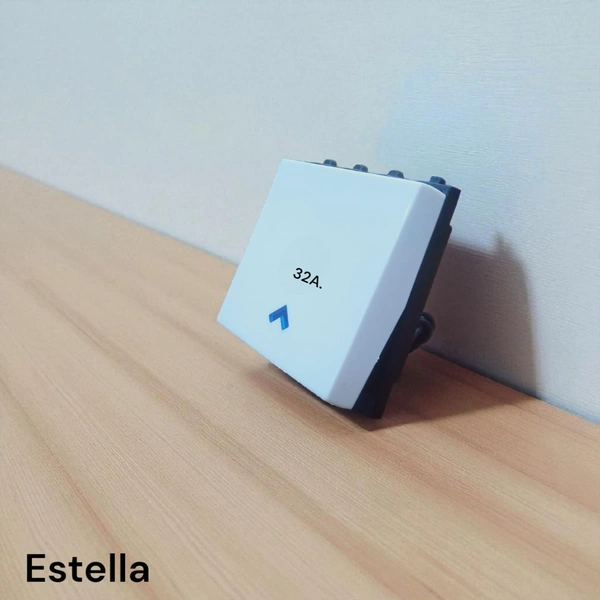 PM CONA ESTELLA 32A. D P SWITCH , 2M ( WHITE ) - WHITE