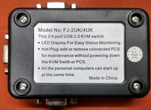 2 PORT VGA KVM MANUAL SWITCH