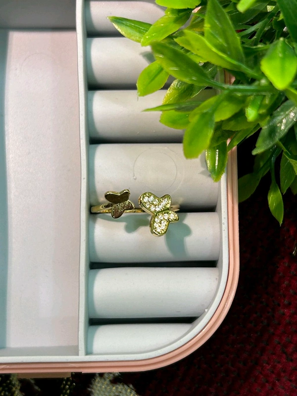 Adjustable Twin Butterfly Ring