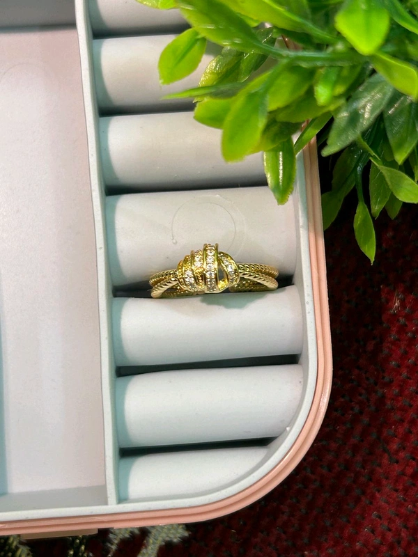 Ribbed Knot Statement Ring