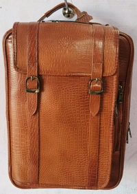 STEPSCART Genuine Leather 4-Way Multi-Functional Laptop Bag – - Size: 16 x 12 x 3 Inches(Length x Height x Width)✔ Suitable for up to 15.6” Laptop✔ Spacious Interior with Organized Compartments✔ Ideal Size for Office, Business & Travel Use, Black