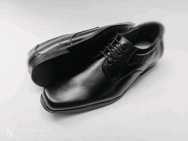 Leather Formal Derby Shoes - 6, Black