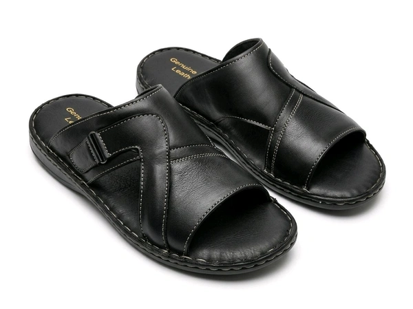 Bold Walk Leather Sandals - 8, Black