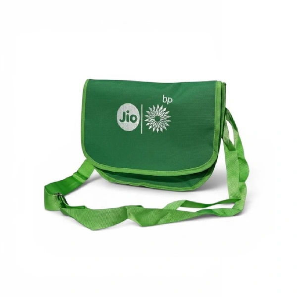 Jio-BP Cash Bag