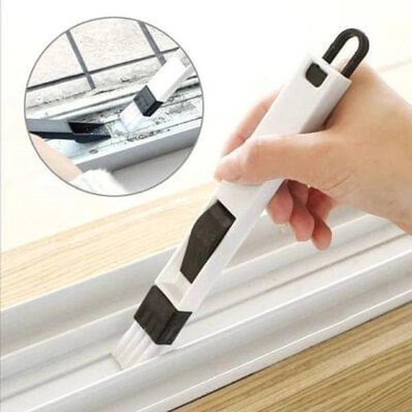 Window cleaning brush