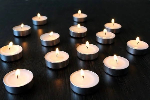 Wax tealight candles 1 Pack of 200 - White