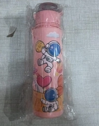Plastic sipper bottle
