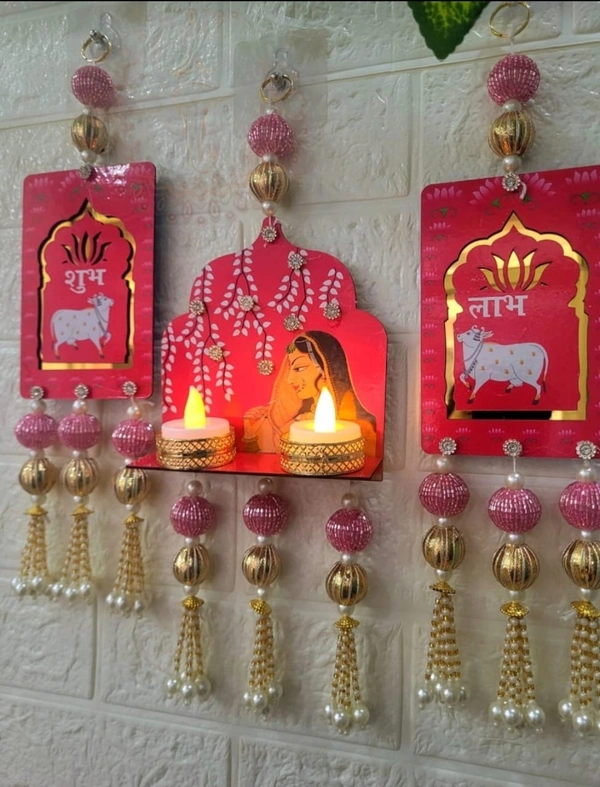 Wooden Jharokha Wall Hanging Set. Available in 3 colors - Red