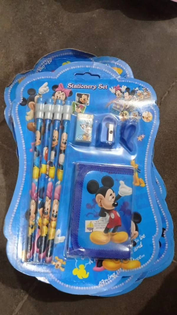 Stationery set with wallet, 4 pencils, eraser, sharpener and pencil grip Real pic shared