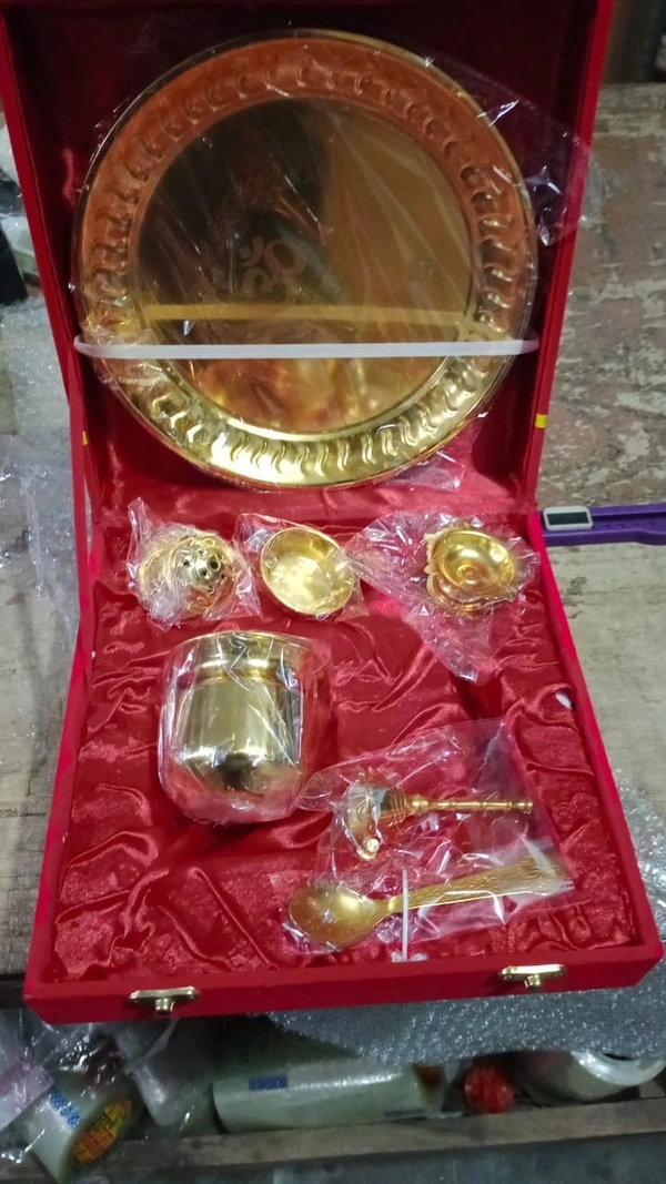 7 Pcs Golden or silver Premium Pooja Thali Set