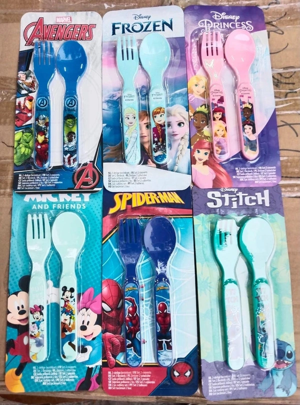 Cutlery sets in stock Only girl or boy choice possible character random only
