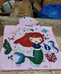 Kids Bathrobes ( 88 x 60 cm). Age group 3 to 6/7