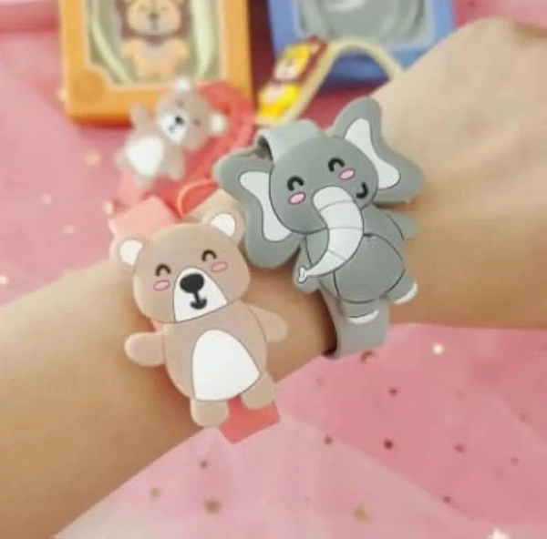 Anti mosquito bracelet, mosquito repellent, insect protection hand band Child cartoon Panda Elephant Lion (Random Animals) Design random only