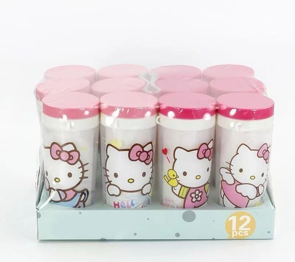 Double layer food grade plastic sipper with lid.Color random only