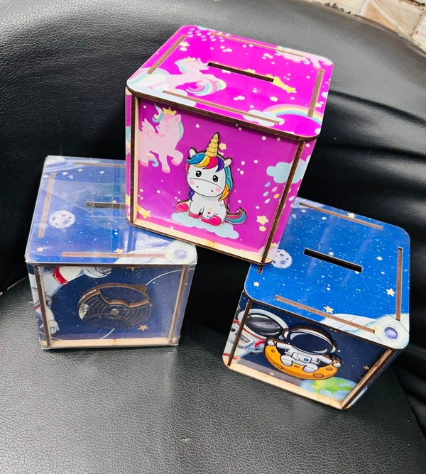 Wooden piggy 🐷 bank 