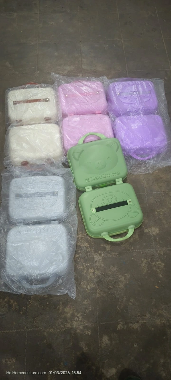 Premium quality kids mini suitcase cum vanity with lock