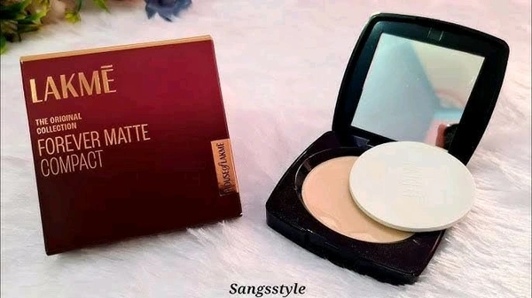 Lakme Compact Forever Matte 9g. - Natural Pearl