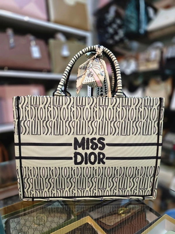 D TOTE KAPAD BASE - Confetti