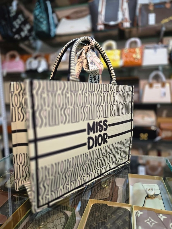 D TOTE KAPAD BASE - Confetti