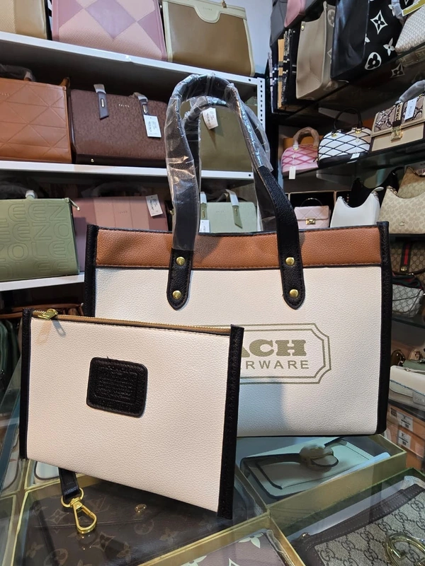 C WHITE TOTE 01