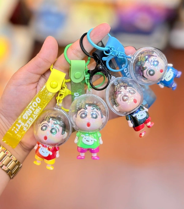 Shinchain keychain - yellow