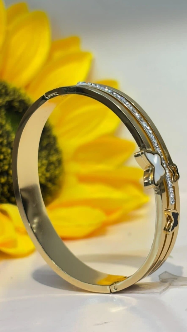 womens anti tarnish kada