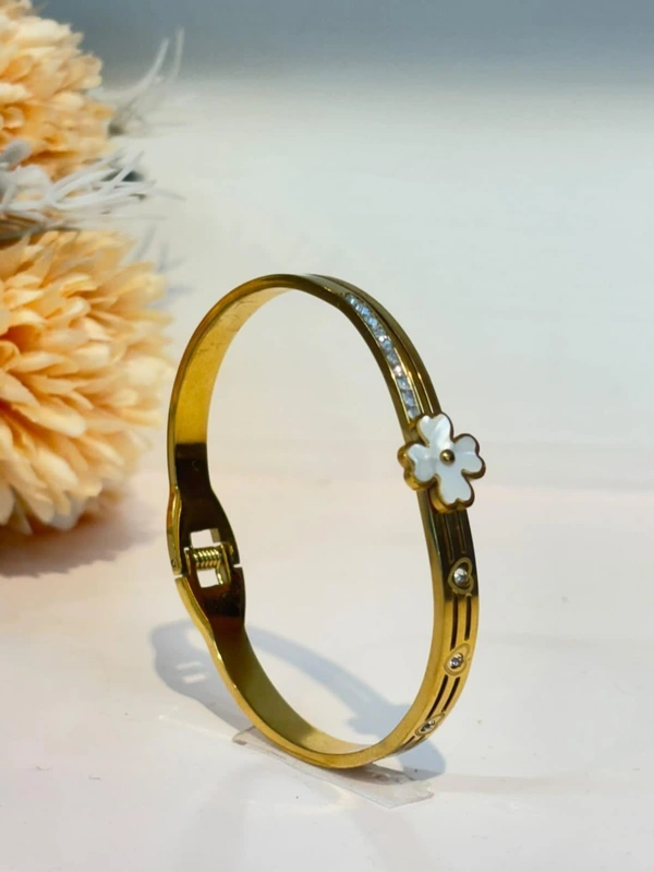 womens anti tarnish kada