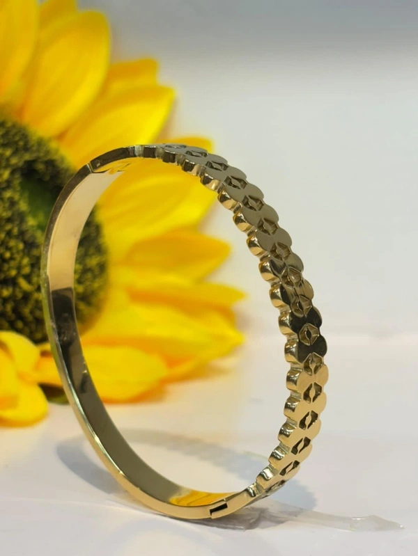 womens anti tarnish kada