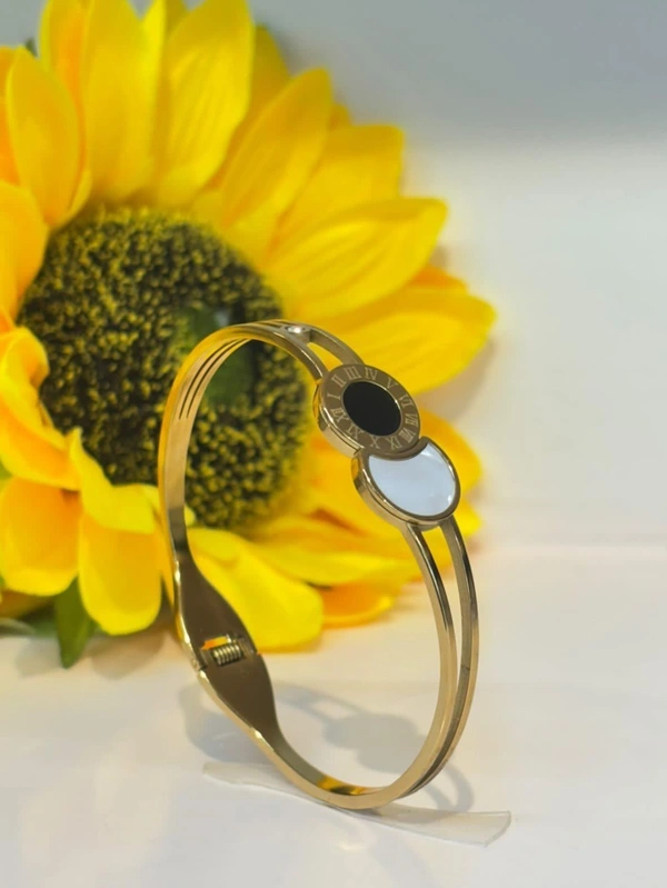 anti tarnish womens kada