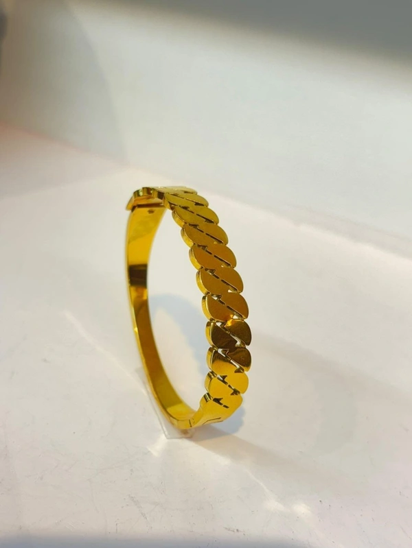 womens anti tarnish kada