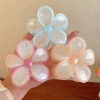 Flower Clutches