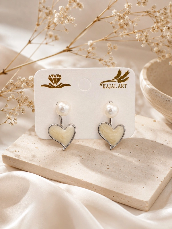 Pearl With Heart Earring 