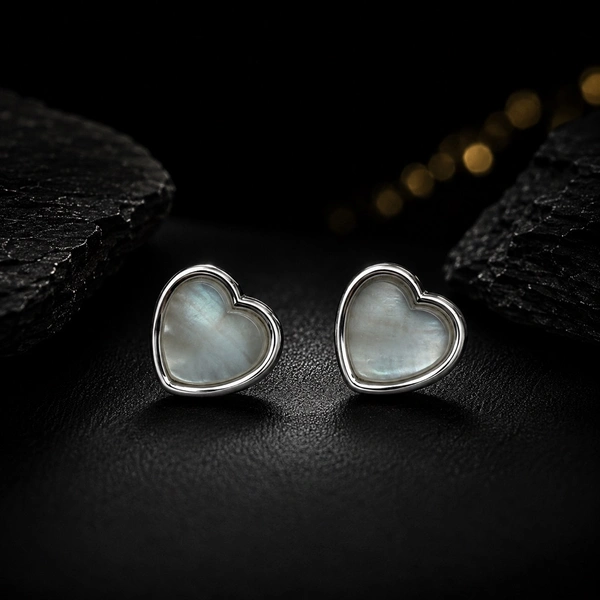 Heart Pearl Earrings 