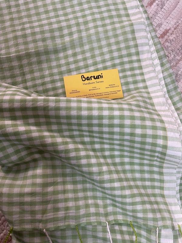 Mini Checks mul cotton saree