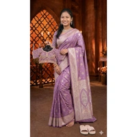Divisha Sarees Double Blouse āĻļāĻžāĻĄāĻŧāĻŋāϰ āϏāĻā§āĻā§ āĻĨāĻžāĻāĻŦā§ āϰā§āĻĄāĻŋāĻŽā§āĻĄ āĻŦā§āϞāĻžāĻāĻ Silk saree good quality