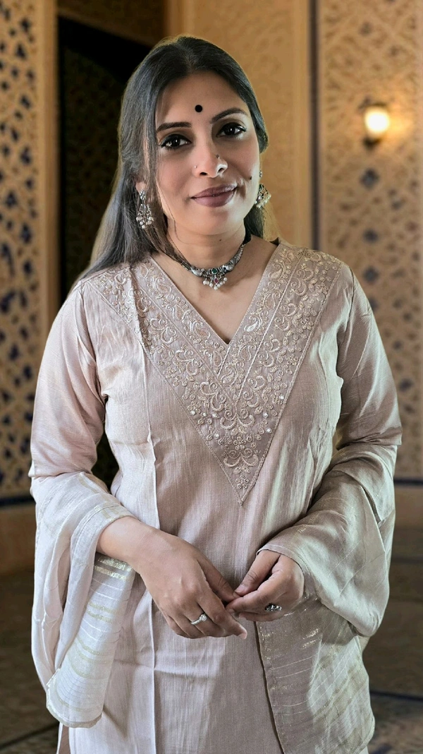 APARAJITA Festive 3Pc Kurti Set - M