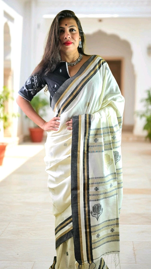APARAJITA Khadi Cotton Handloom Saree