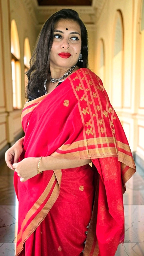 APARAJITA Khadi Cotton Handloom Saree