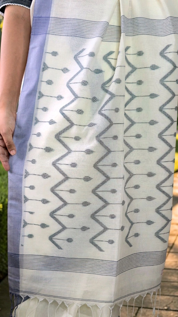 APARAJITA Khadi Cotton Handloom Saree